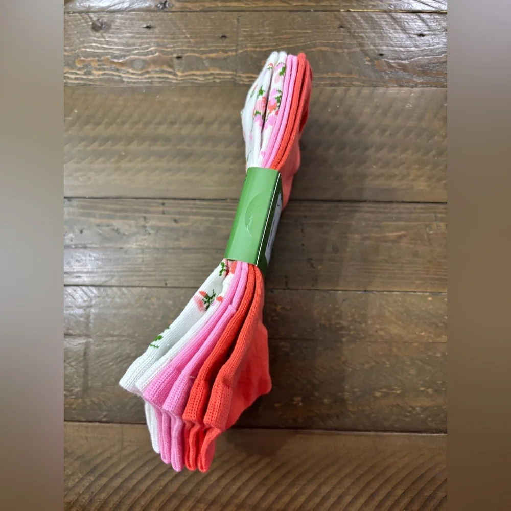 Kate Spade Floral Quarter Socks - White, Red and Pink